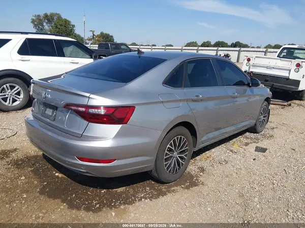 3VWC57BU3MM004650 — 2021 Volkswagen Jetta, фото 4 с аукциона IAAI, Передняя часть