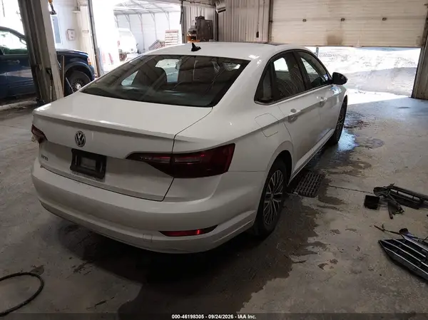 3VWC57BU6MM052496 — 2021 Volkswagen Jetta, фото 4 с аукциона IAAI, Передняя часть