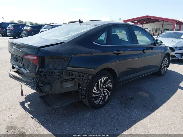 3VWG57BUXMM007594 — 2021 Volkswagen Jetta, фото 4 с аукциона IAAI, Задняя часть справа
