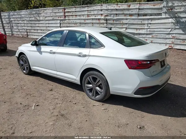 3VWEM7BU2NM032808 — 2022 Volkswagen Jetta, фото 3 с аукциона IAAI 14.10.2026, Передняя часть