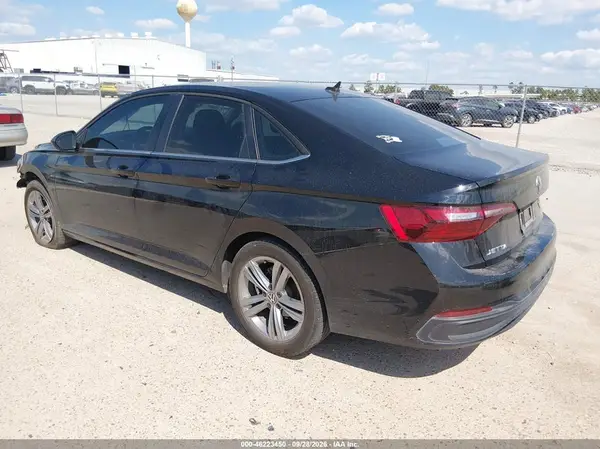 3VWEM7BU3NM004421 — 2022 Volkswagen Jetta, фото 3 с аукциона IAAI, Передняя часть