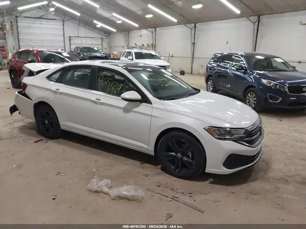 3VW7M7BU0RM067698 — 2024 Volkswagen Jetta, Задняя часть (Rear), фото до ремонта