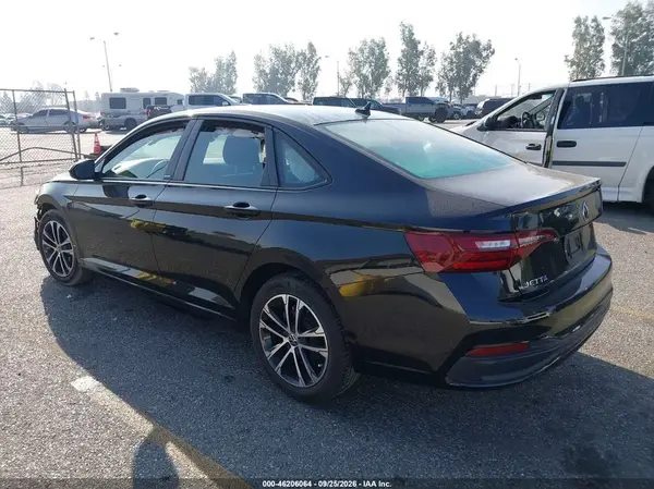 2024 VOLKSWAGEN JETTA VIN 3VWBM7BU8RM075011 фото 3