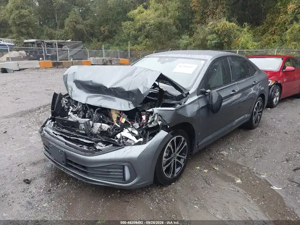 3VWBM7BU1RM008086 — 2024 Volkswagen Jetta, фото 2 с аукциона IAAI, Передняя часть