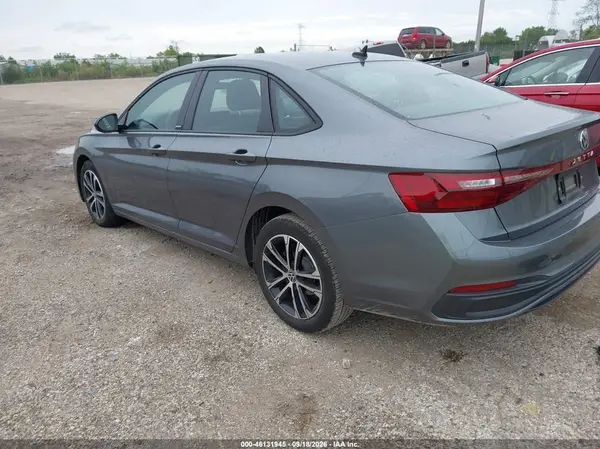 3VWBX7BUXSM014272 — 2025 Volkswagen Jetta, фото 3 с аукциона IAAI 29.09.2026, Град