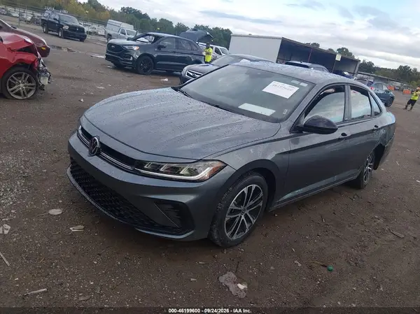 3VWBX7BU6SM042165 — 2025 Volkswagen Jetta, фото 2 с аукциона IAAI, Левый бок