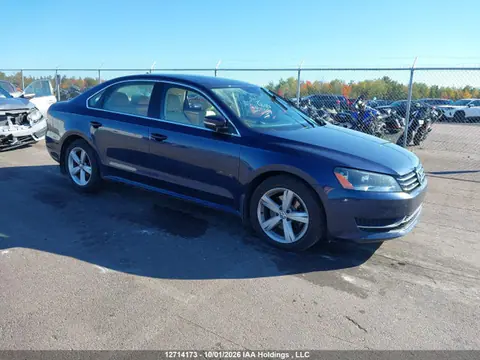 2015 Volkswagen Passat 1.8 Tsi Comfortline VIN 1VWBS7A38FC031327 фото 1