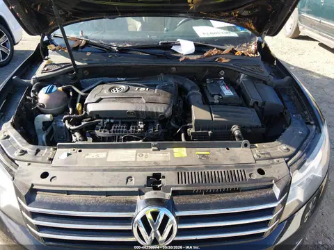 2015 Volkswagen Passat 1.8t Limited Edition VIN 1VWAT7A3XFC122690 фото 10