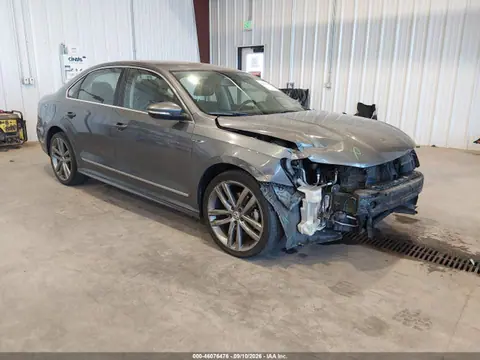 1VWAS7A39GC069937 — 2016 Volkswagen Passat 1.8T R-Line/1.8T S, Передняя часть (Front End), фото до ремонта