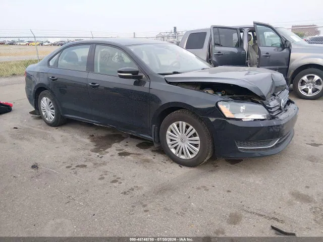 2015 Volkswagen Passat 1.8t S VIN 1VWAS7A3XFC024696 фото 1
