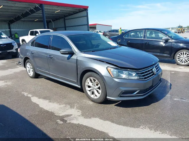 2016 Volkswagen Passat 1.8t S VIN 1VWAT7A38GC025215 фото 1