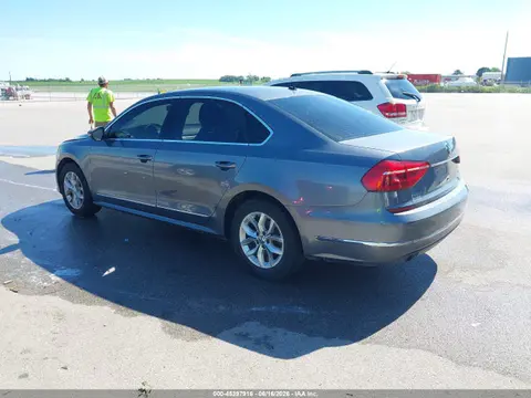 2016 Volkswagen Passat 1.8t S VIN 1VWAT7A38GC025215 фото 3