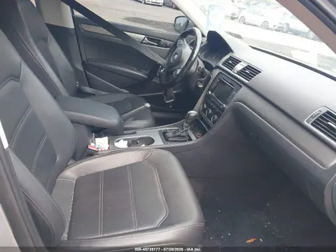2014 Volkswagen Passat 1.8t Se VIN 1VWBT7A31EC067064 фото 5