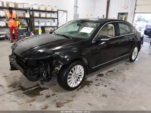 2017 Volkswagen Passat 1.8t Se VIN 1VWBT7A37HC063511 фото 2