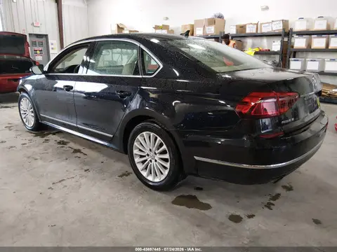 2017 Volkswagen Passat 1.8t Se VIN 1VWBT7A37HC063511 фото 3