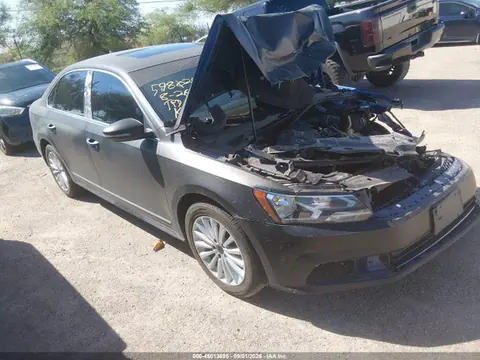 1VWBT7A36HC022805 — 2017 Volkswagen Passat 1.8T SE, Передняя часть (Front End), фото до ремонта