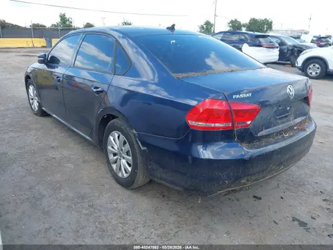 2014 Volkswagen Passat 1.8t Wolfsburg Edition VIN 1VWAT7A37EC108440 фото 3