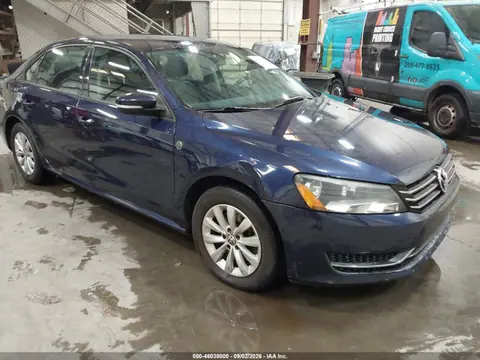 1VWAT7A35FC062107 — 2015 Volkswagen Passat 1.8T Wolfsburg Edition, Передняя часть (Front End), фото до ремонта
