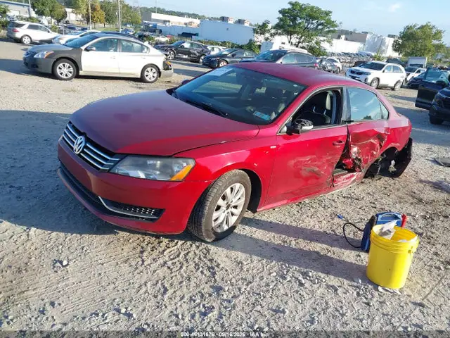 2015 Volkswagen Passat 1.8t Wolfsburg Edition VIN 1VWAT7A30FC056490 фото 2