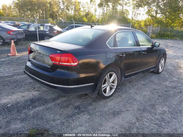 1VWCN7A30EC113059 — 2014 Volkswagen Passat 2.0 Tdi Highline, фото 4 с аукциона IAAI 29.09.2026, Задняя часть
