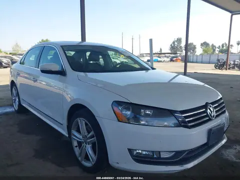 2014 Volkswagen Passat 2.0l Tdi Se VIN 1VWBN7A33EC109180 фото 1