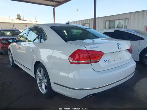 2014 Volkswagen Passat 2.0l Tdi Se VIN 1VWBN7A33EC109180 фото 3