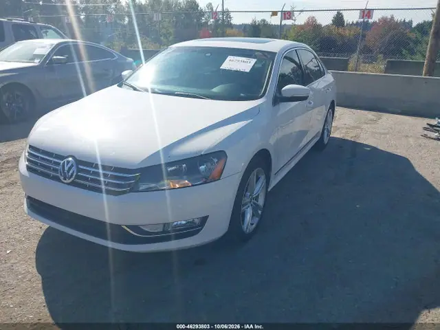 1VWBN7A34EC089344 — 2014 Volkswagen Passat 2.0L Tdi SE, фото 2 с аукциона IAAI 14.10.2026, Правый бок