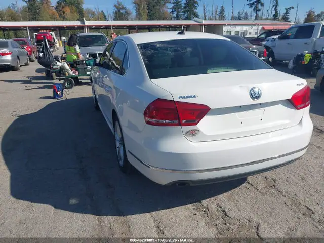 1VWBN7A34EC089344 — 2014 Volkswagen Passat 2.0L Tdi SE, фото 3 с аукциона IAAI 14.10.2026, Правый бок