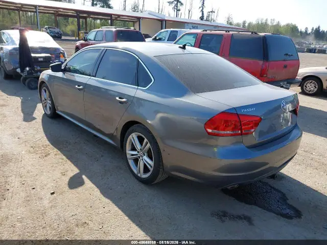 1VWBV7A32FC051192 — 2015 Volkswagen Passat 2.0L Tdi SE, фото 3 с аукциона IAAI 14.10.2026, Левый бок