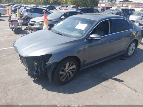 2018 Volkswagen Passat 2.0t Se VIN 1VWBA7A33JC042263 фото 2