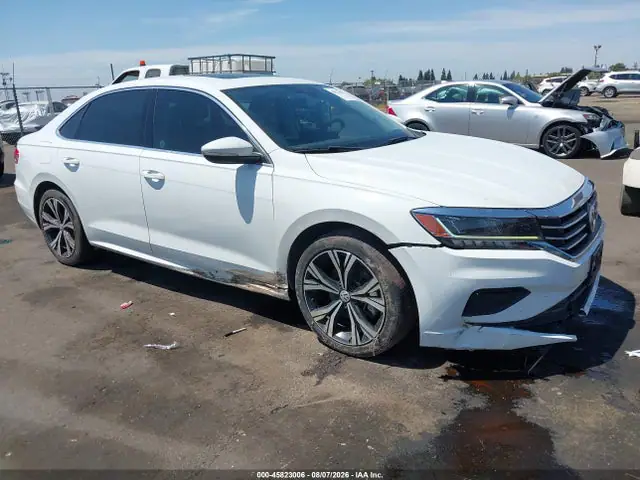 1VWSA7A30MC008642 — 2021 Volkswagen Passat 2.0T SE, Передняя часть справа (Right Front), фото до ремонта