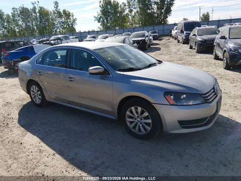 2014 Volkswagen PASSAT S VIN 1VWAH7A30EC013803 фото 1