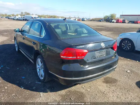 2015 Volkswagen PASSAT SEL VIN 1VWCM7A33FC053718 фото 3