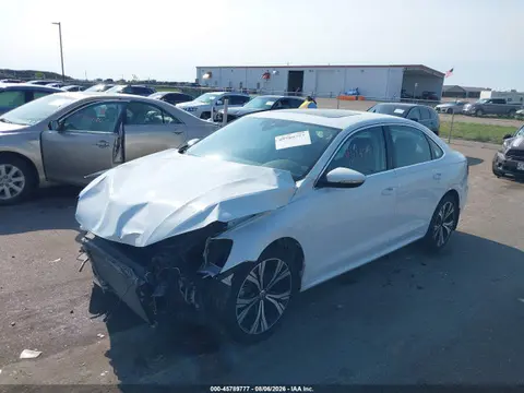 2020 Volkswagen PASSAT SEL VIN 1VWCA7A35LC018540 фото 2