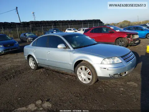 WVWAE63B35E026513 — 2005 Volkswagen Passat, Правая сторона, фото до ремонта