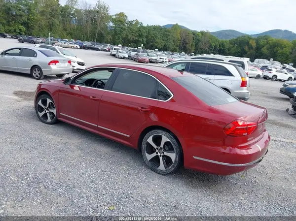 1VWBS7A31GC059438 — 2016 Volkswagen Passat, фото 3 с аукциона IAAI, Задняя часть