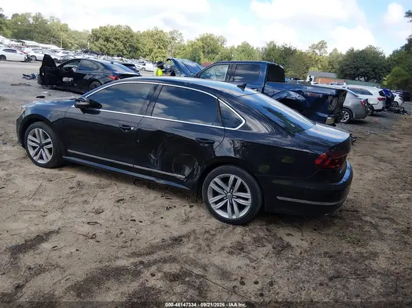 1VWCM7A35HC066926 — 2017 Volkswagen Passat, фото 3 с аукциона IAAI 13.10.2026, Левый бок