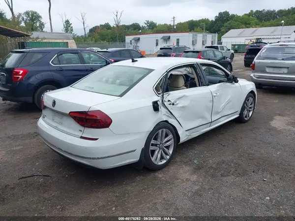 1VWGT7A3XHC072550 — 2017 Volkswagen Passat, фото 4 с аукциона IAAI, Ходовая часть