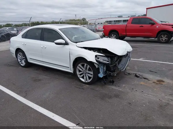 1VWGT7A38HC048201 — 2017 Volkswagen Passat, Передняя часть (Front End), фото до ремонта