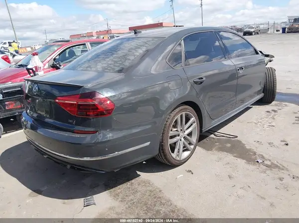 1VWAA7A33JC020338 — 2018 Volkswagen Passat, фото 4 с аукциона IAAI 10.10.2026, Передняя часть