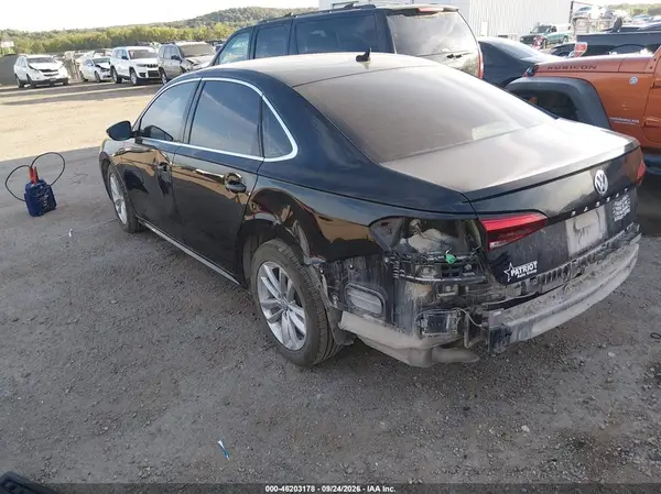 1VWSA7A31LC006655 — 2020 Volkswagen Passat, фото 3 с аукциона IAAI, Задняя часть