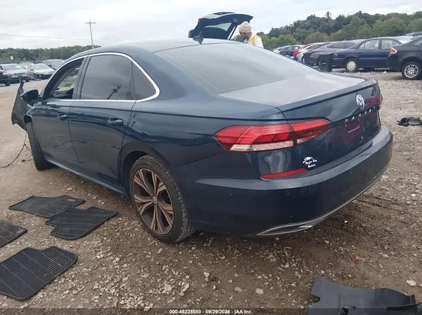 1VWCA7A36LC023794 — 2020 Volkswagen Passat, фото 3 с аукциона IAAI, Передняя часть