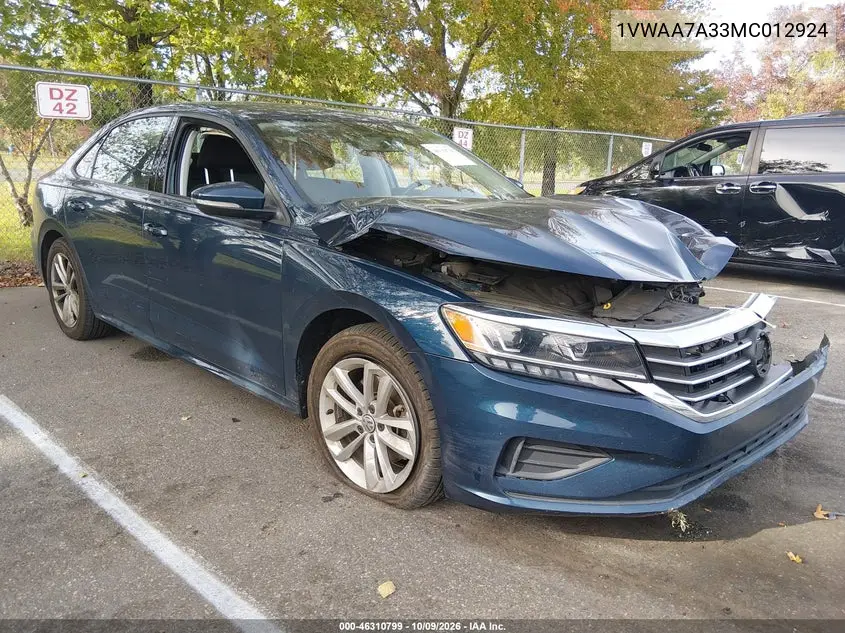 2021 Volkswagen Passat 2.0T S VIN 1VWAA7A33MC012924 фото 2