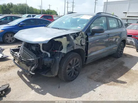 2022 Volkswagen Taos 1.5t S VIN 3VVCX7B27NM049542 фото 2