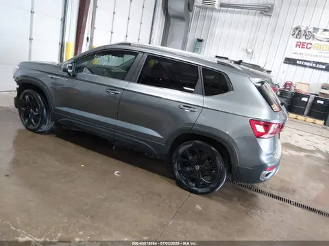 2022 Volkswagen Taos 1.5t Se VIN 3VVLX7B24NM094146 фото 3