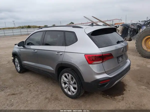 3VVAX7B24PM330966 — 2023 Volkswagen TAOS, фото 3 с аукциона IAAI, Передняя часть