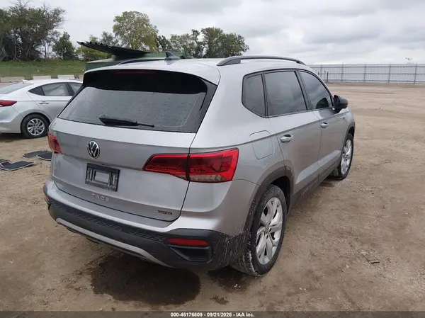 3VVAX7B24PM330966 — 2023 Volkswagen TAOS, фото 4 с аукциона IAAI, Передняя часть