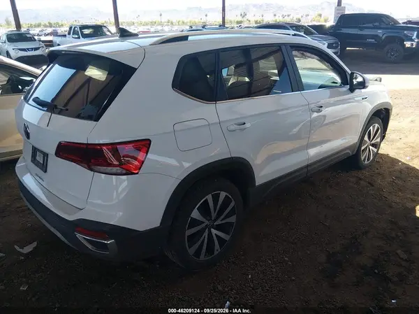 3VVSX7B21PM304698 — 2023 Volkswagen TAOS, фото 4 с аукциона IAAI, Передняя часть