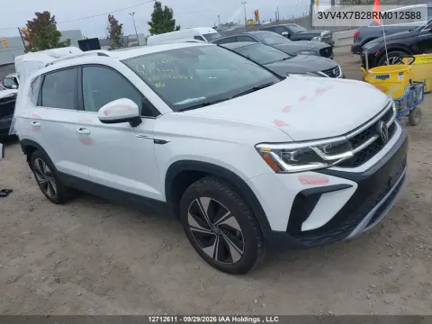 3VV4X7B28RM012588 — 2024 Volkswagen TAOS, Сзади, фото до ремонта