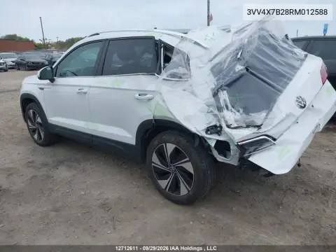 2024 Volkswagen Taos VIN 3VV4X7B28RM012588 фото 4